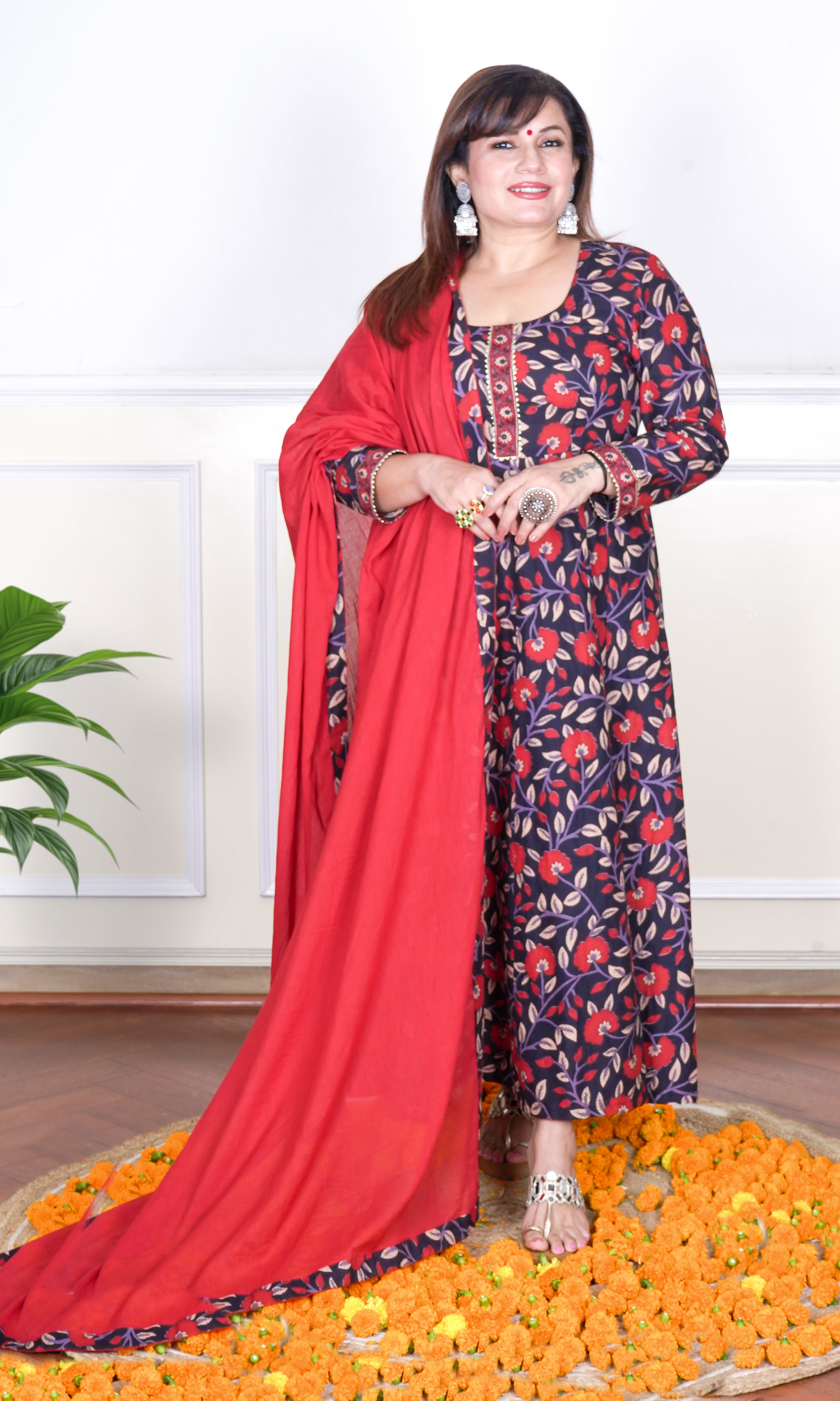 FLORAL PRINTED KALIDAAR KURTA WITH PANT AND DUPATTA