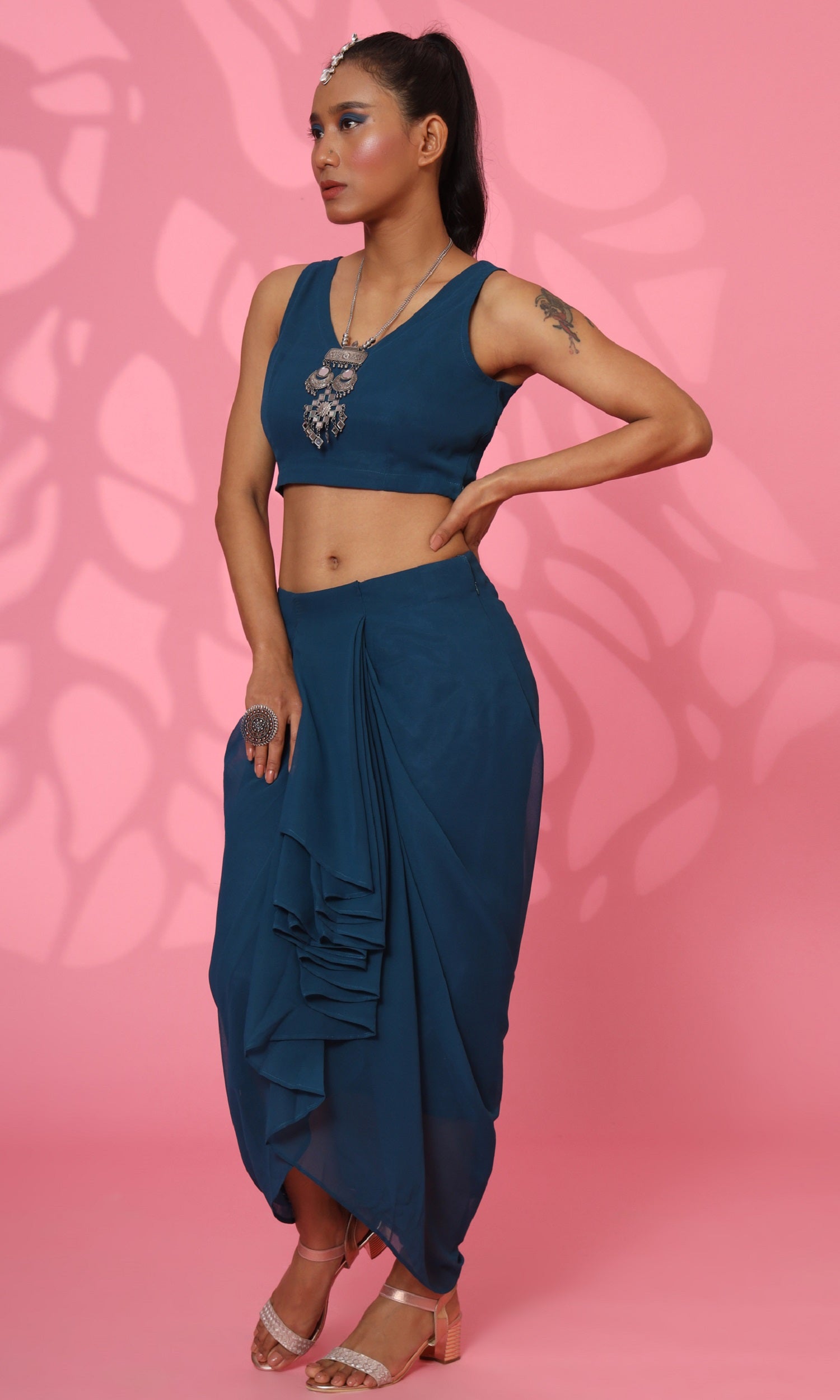 SLEEVELESS CROP TOP WITH DRAPED SKIRT FOR WOMEN