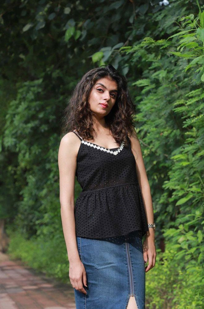 Black Sleeveless Top for Women